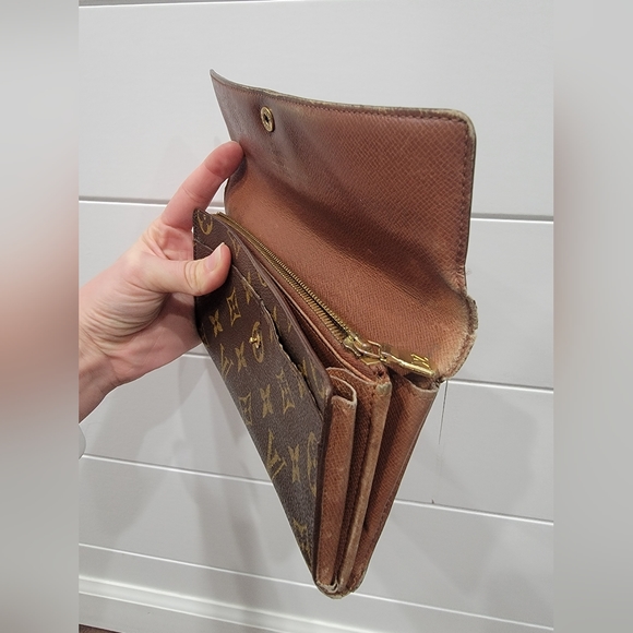 Louis Vuitton Monogram Sarah Wallet Authentic Brown - Picture 9 of 11